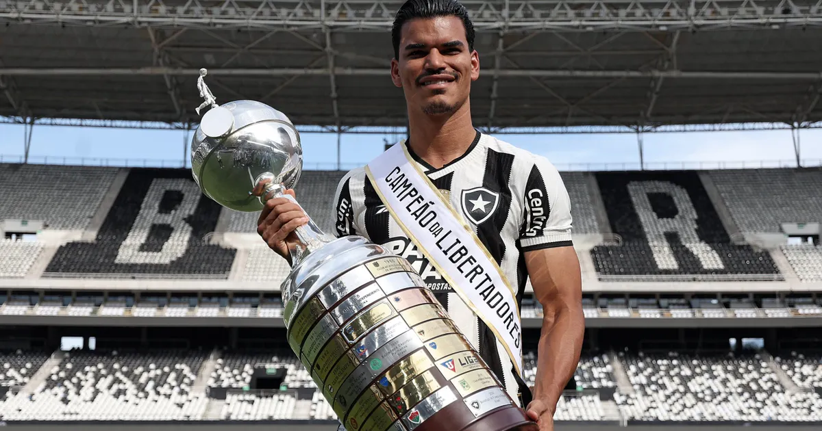 Danilo Barbosa entra no radar do Grêmio para reencontro com Luís Castro