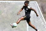 Danilo mantém recusa ao futebol russo e gera impasse no Botafogo