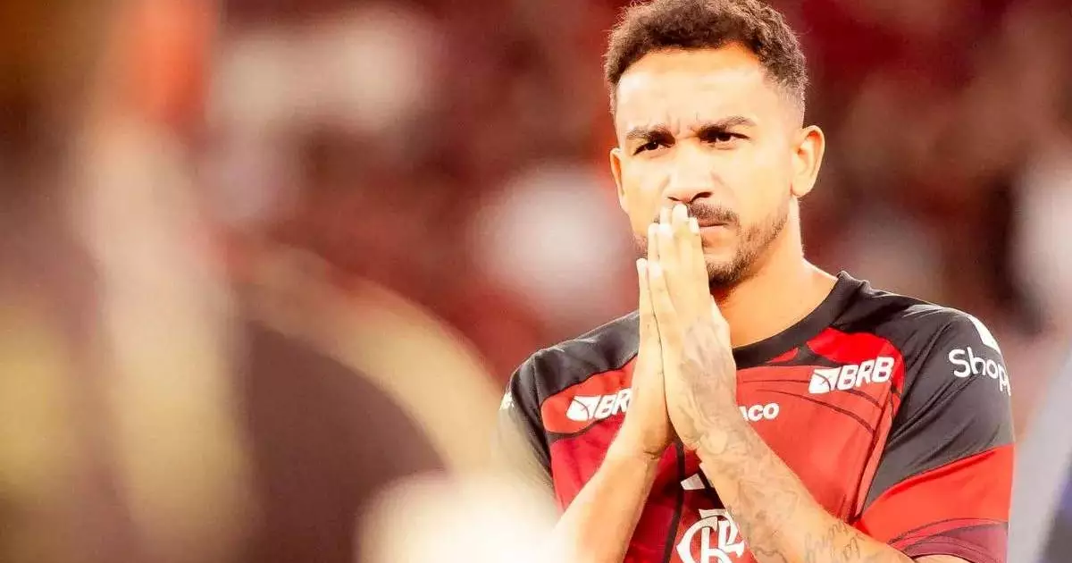 Danilo sai em defesa de Leonardo Jardim no Flamengo diante da pressão por resultados no Brasileiro