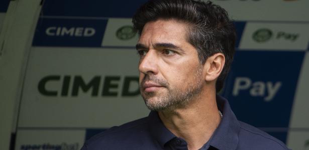 Desempenho do Palmeiras gera críticas de especialistas após empate sem gols