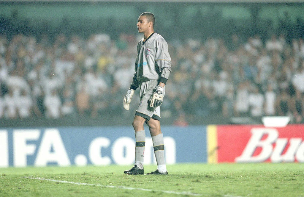 Dida e a estreia histórica pelo Corinthians em 1999