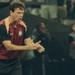 Diniz projeta decisão da Libertadores e mantém esperança na renovação de Memphis