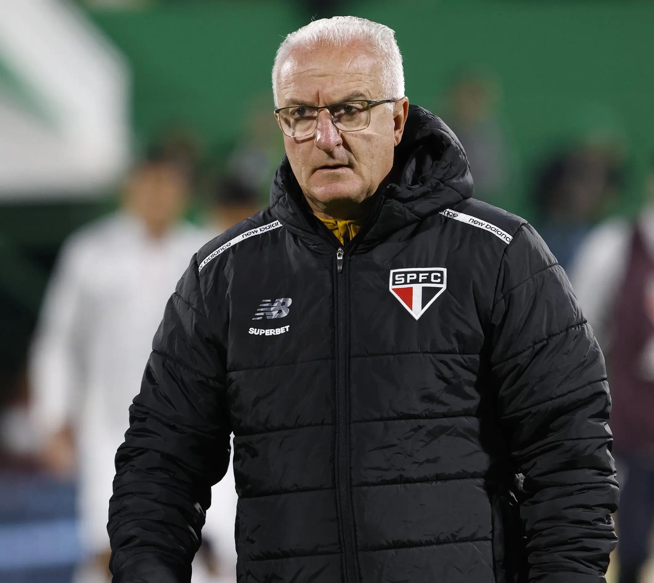 Diretoria do São Paulo mantém respaldo a Dorival Júnior apesar da má fase no Brasileirão
