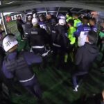 Dirigentes do Vasco confrontam arbitragem após expulsão polêmica contra o Vitória