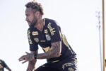 Dívida do Santos impacta negociações para renovação de Neymar