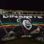 Documentário sobre Roberto Dinamite resgata legado do ídolo vascaíno
