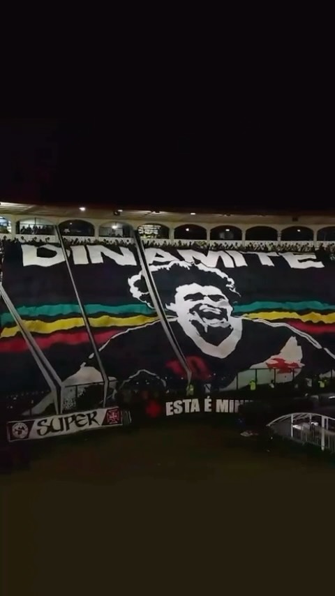 Documentário sobre Roberto Dinamite resgata legado do ídolo vascaíno