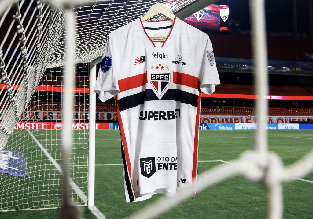 Dorival Júnior altera escalação do São Paulo para duelo decisivo contra o Bolívar