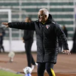 Dorival Júnior valoriza desempenho do São Paulo após empate na altitude de La Paz