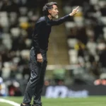 Eduardo Domínguez celebra evolução tática do Atlético após triunfo sobre o Grêmio