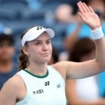 Elena Rybakina supera interrupções e avança no WTA 1000 de Cincinnati