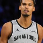 Embolia pulmonar: Chris Bosh detalha susto e aconselha Victor Wembanyama