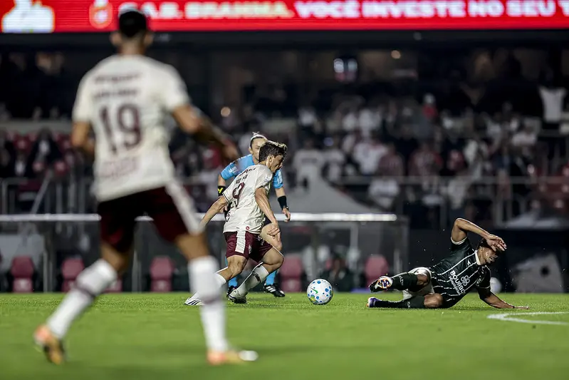 Empate do São Paulo no Brasileirão destaca gol de Pablo Maia e atuação questionável de Rafael
