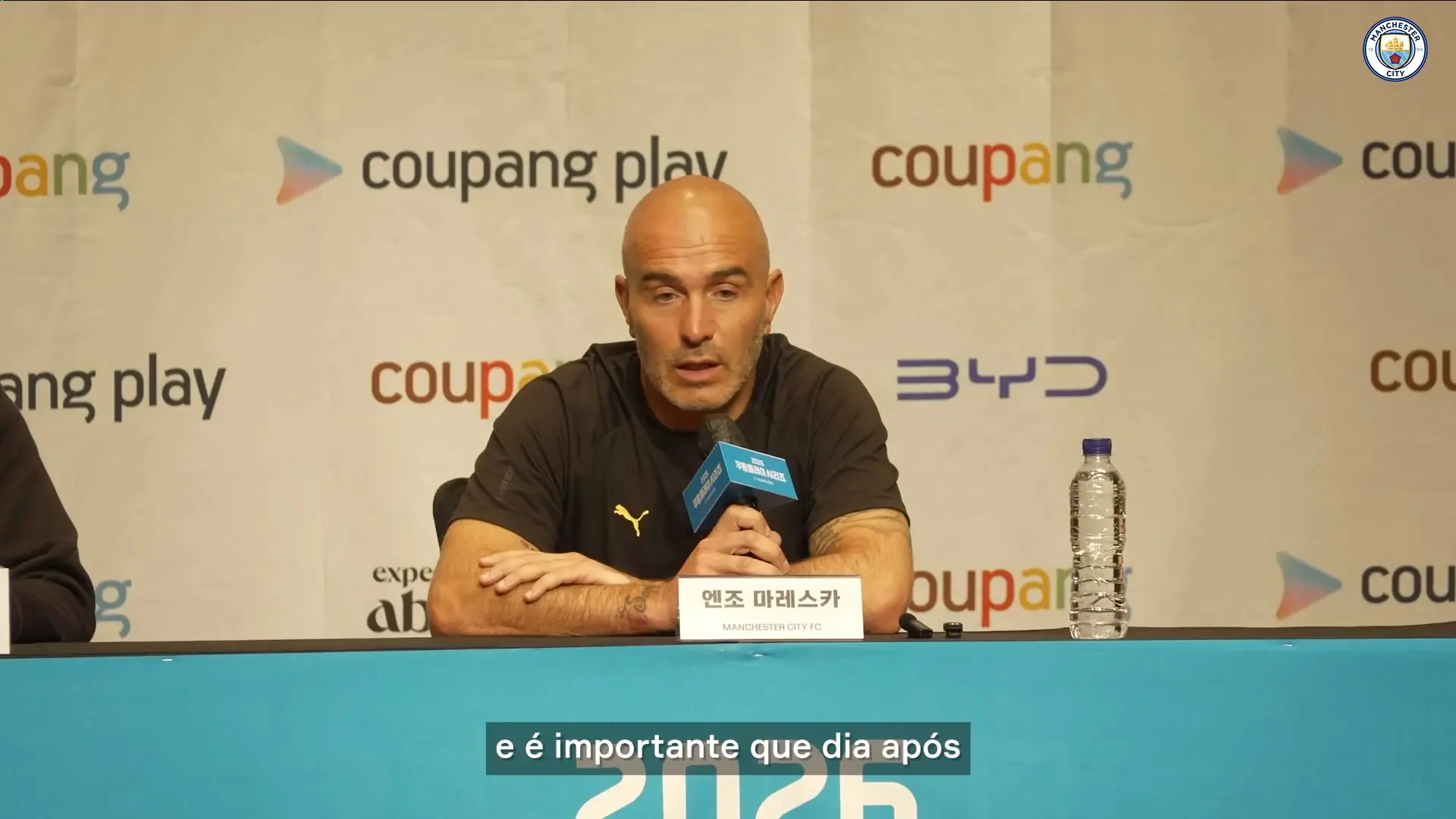 Enzo Maresca celebra rápida adaptação do elenco do Manchester City às novas estratégias