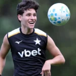 Evolução de Montoro no Botafogo recebe elogios e cobrança por gols de Franclim Carvalho