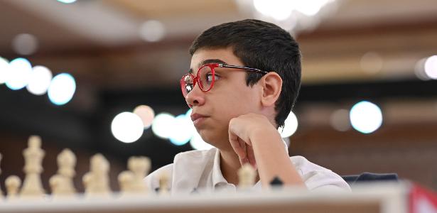 Faustino Oro: a ascensão do prodígio argentino que desafia Magnus Carlsen