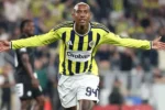 Fenerbahçe vence Sturm Graz e abre vantagem nas qualificatórias da Champions