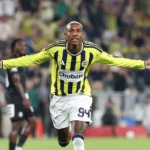 Fenerbahçe vence Sturm Graz e abre vantagem nas qualificatórias da Champions