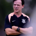 Fernando Diniz analisa expulsão de Raniele após classificação do Corinthians na Libertadores