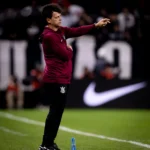 Fernando Diniz analisa revés do Corinthians e nega falha em substituições
