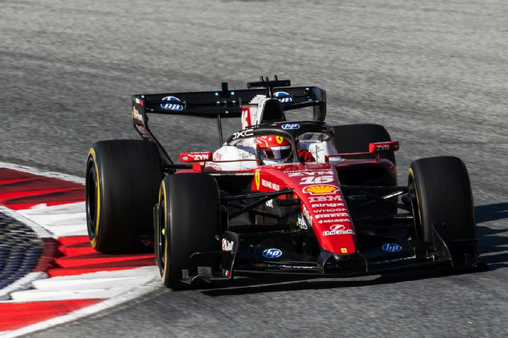 Ferrari antecipa cronograma técnico e define metas para temporadas de 2026 e 2027