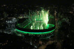 Festa da torcida do Coritiba ilumina o Couto Pereira em vitória sobre o Corinthians