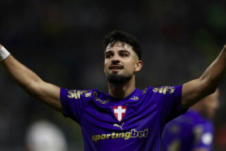 Flaco López atinge marca centenária e consolida protagonismo no Palmeiras