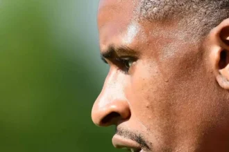 Flamengo garante receita extra com venda milionária de André Luiz na MLS
