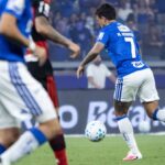 Flamengo mantém vantagem mínima sobre o Cruzeiro no primeiro tempo