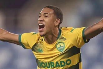Flamengo oficializa a contratação da jovem promessa Aiyran, ex-Cuiabá