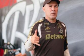 Flamengo retoma protagonismo e pressiona Palmeiras na disputa do Brasileirão