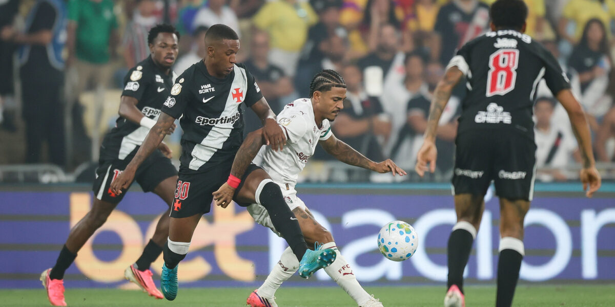 Fluminense enfrenta crise em clássicos e acumula seis jogos sem vitória