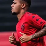 Fluminense propõe empréstimo de Arthur Maron, destaque do Sport, para reforçar a base
