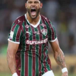 Fluminense vira sobre o Remo e consolida permanência no G-4 do Brasileirão