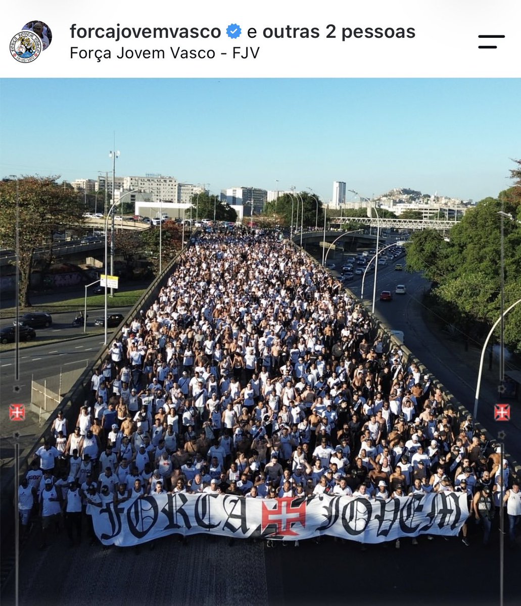 Força Jovem mobiliza torcedores em marcante caminhada pré-clássico