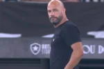 Franclim Carvalho analisa desempenho de Montoro após empate do Botafogo