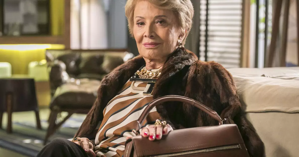 Glória Menezes deixa legado na teledramaturgia brasileira aos 91 anos