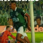 Goiás derrota Londrina no Serrinha e persegue vaga no G6 da Série B