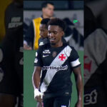 Gol do Vasco é anulado em partida contra o Vitória e gera debate