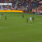 Golaço de cobertura marca duelo entre New York Red Bulls e Chicago Fire