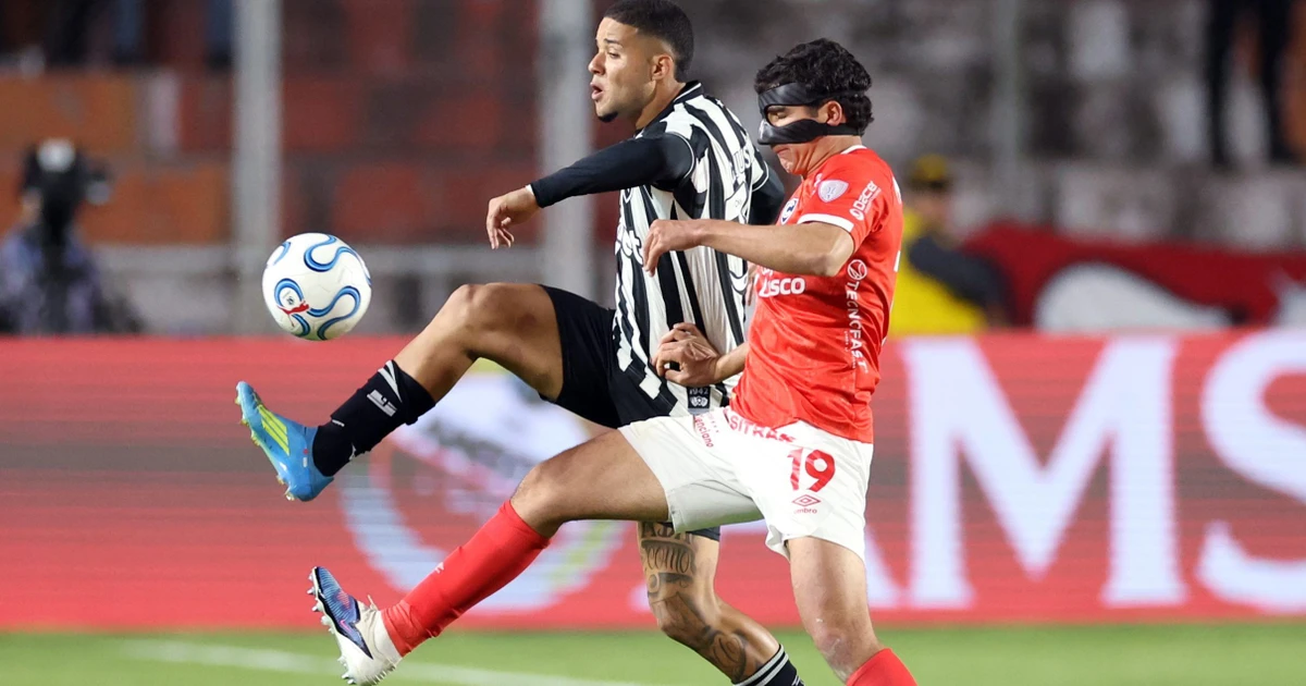Goleada sofrida pelo Botafogo na Sul-americana gera críticas severas de analistas