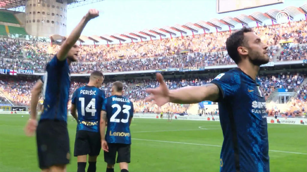 Gols memoráveis marcam a história da Inter de Milão nas estreias da Serie a