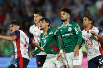 Gustavo Gómez decide e Palmeiras avança às quartas da Libertadores