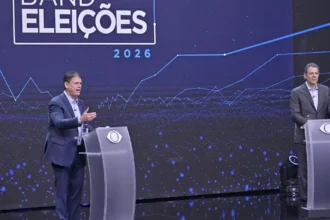 Haddad critica estilo de Tarcísio em debate sobre privatizações na Band