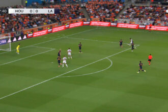 Houston Dynamo supera LA Galaxy em confronto equilibrado pela MLS