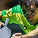 Hugo Calderano enfrenta Félix Lebrun em busca de vaga na semifinal do Europe Smash