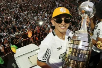 Identificação com o Botafogo trava ida de Thiago Almada ao Flamengo