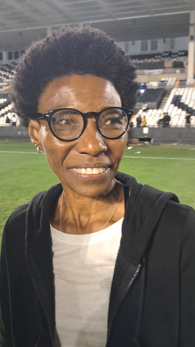 Ídola Pretinha comenta ascensão do Vasco e conexão com a nova geração