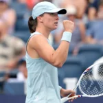 Iga Swiatek supera Maria Sakkari de virada no WTA 1000 de Cincinnati
