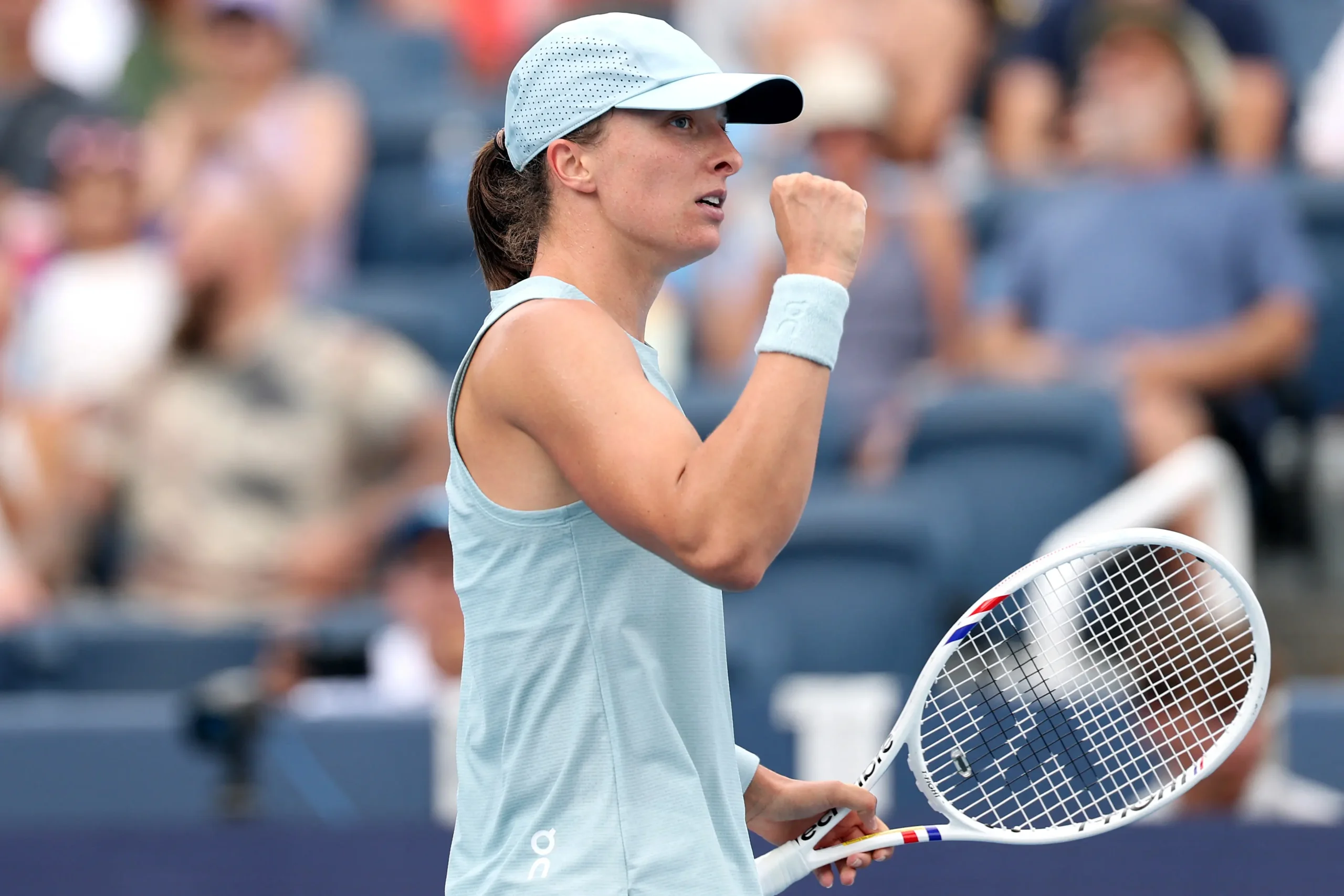 Iga Swiatek supera Maria Sakkari de virada no WTA 1000 de Cincinnati